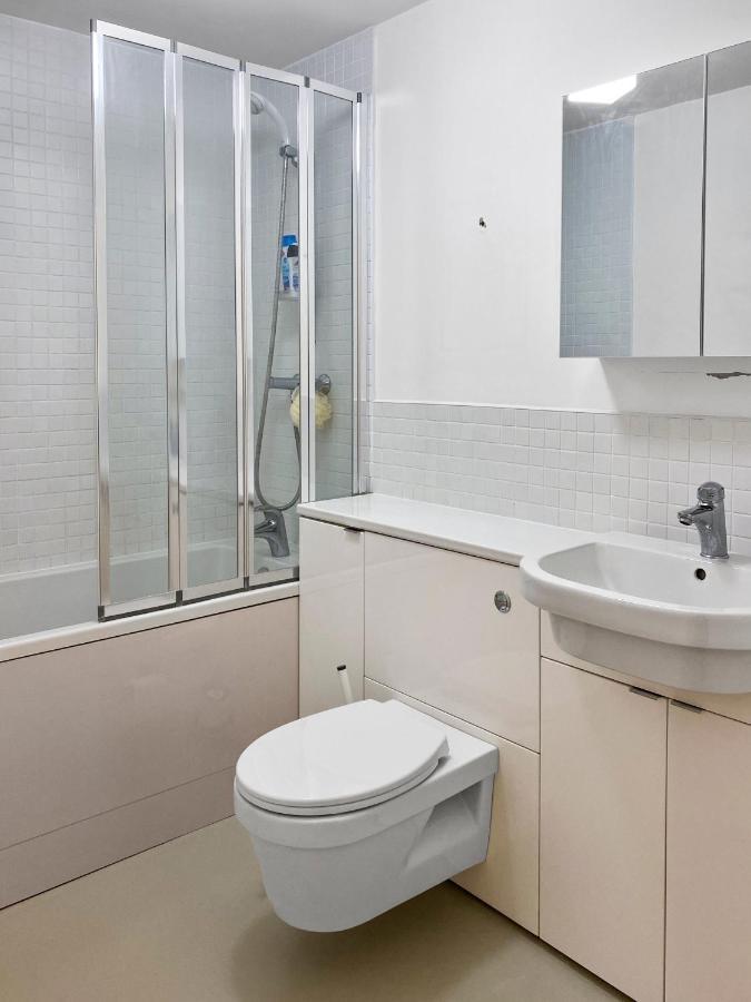 Rare 1-Bed Church Converted Apartment In Londen Buitenkant foto